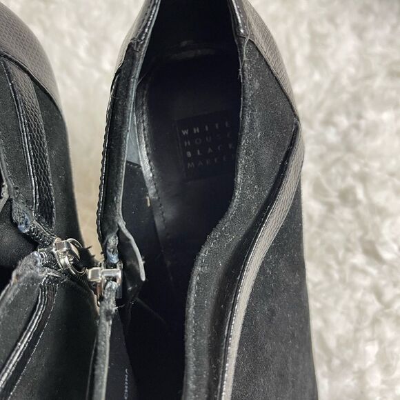 White House Black Market Black suede ankle boots reptile prints trims Size 8M - Picture 11 of 11